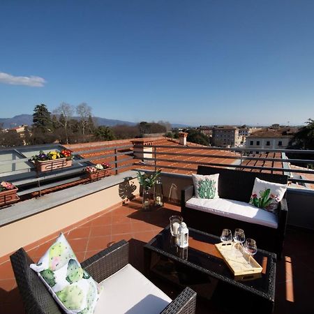 Rooftop Delight With Terrace Лука Екстериор снимка