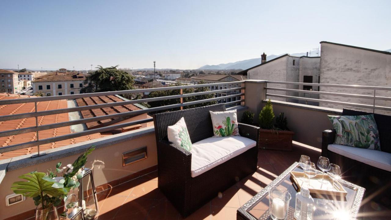 Rooftop Delight With Terrace Лука Екстериор снимка